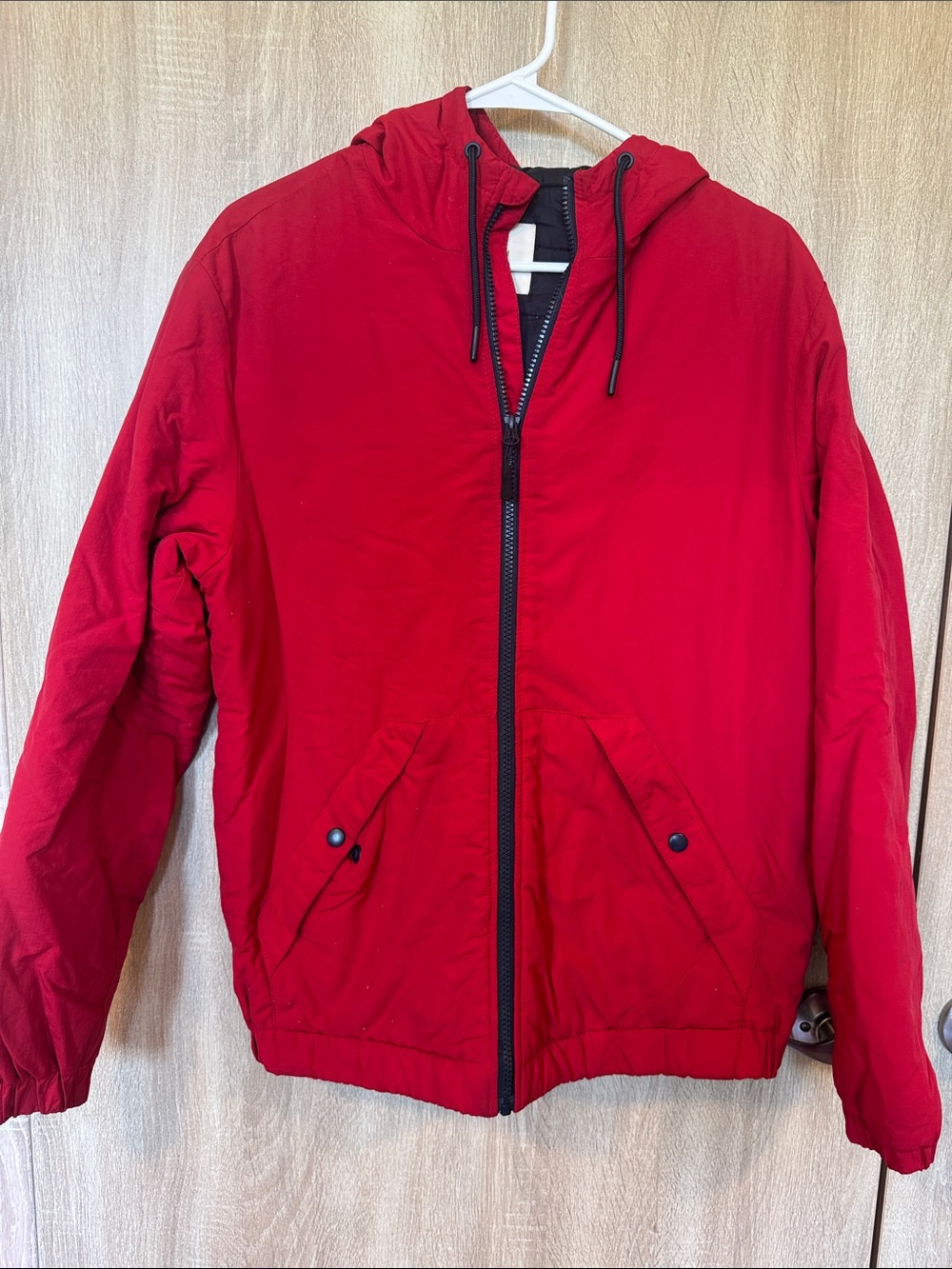 H&M Men's Bold Red Puffer Jacket